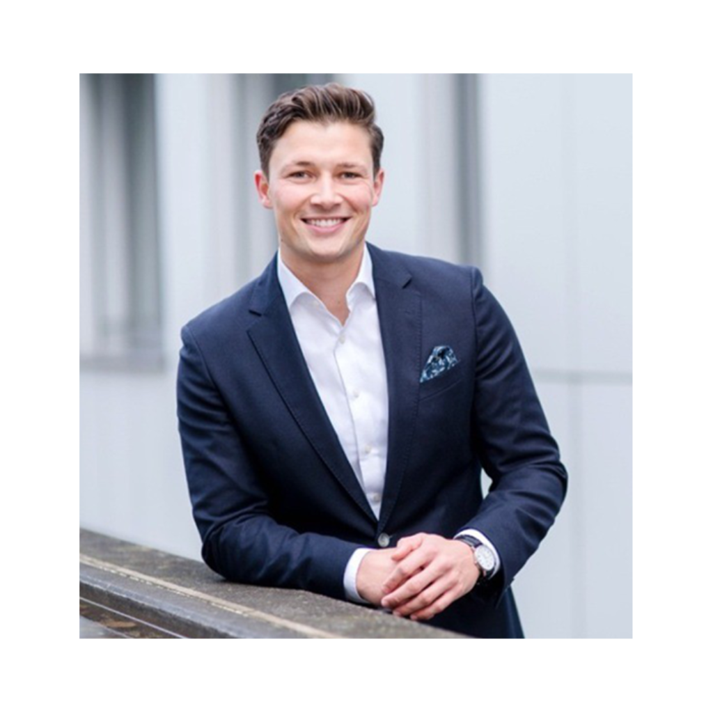 Alex s headshot smaller